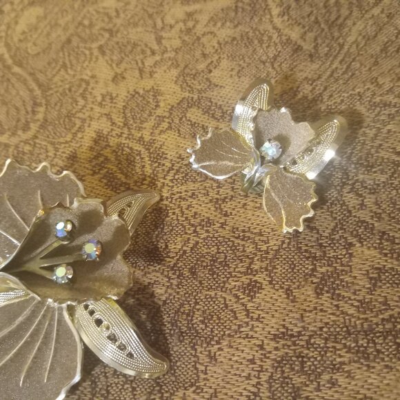 Antique  art noveau Pinchbeck  Sugared Enamelled brooch w/matching earrings-SET - Picture 9 of 13